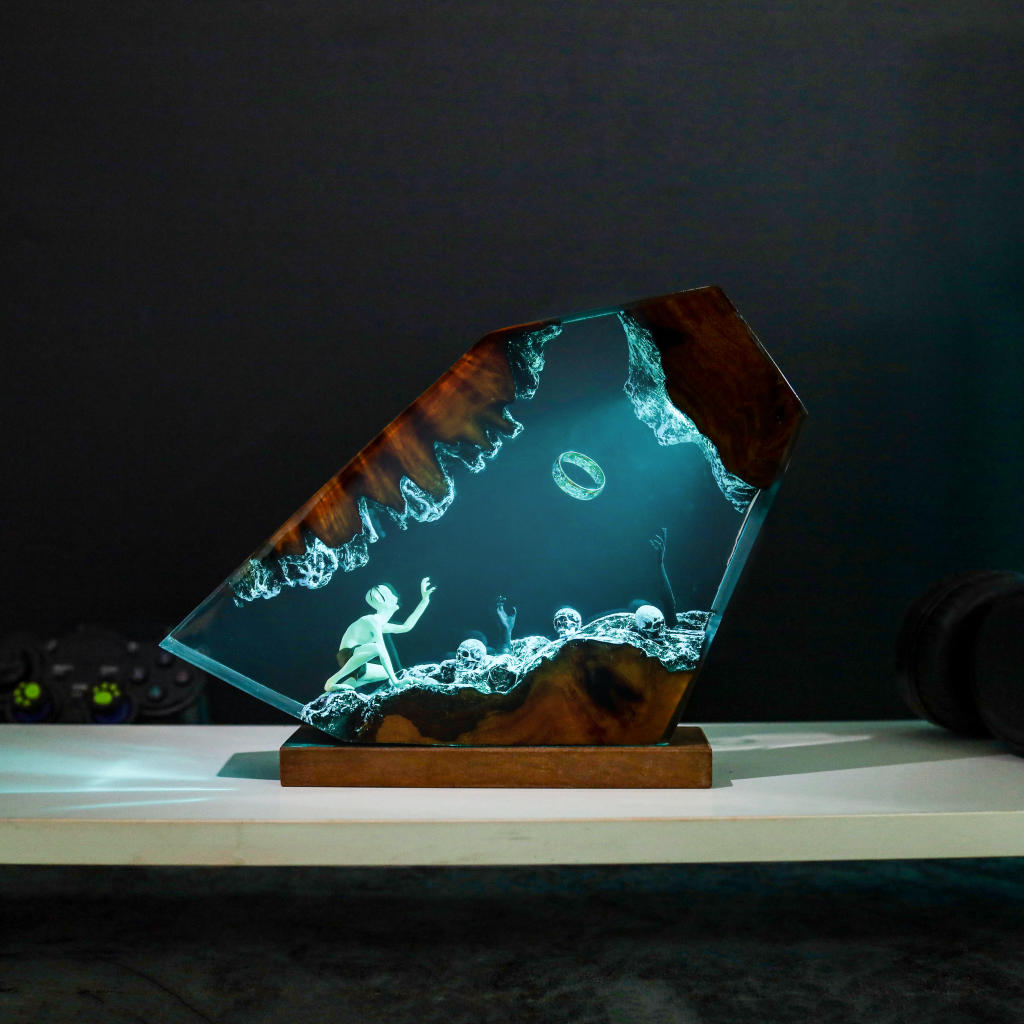 Gollum Trova l'Anello